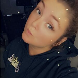 Meet your Posher, Britt